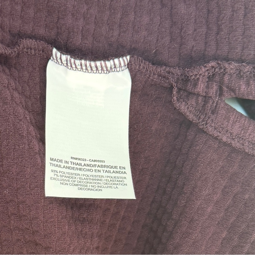 Nike NWOT Dri-Fit Running Half-Zip Top - Picture 6 of 6
